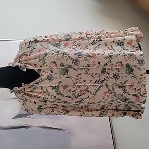 Violet and Claire pink floral blouse